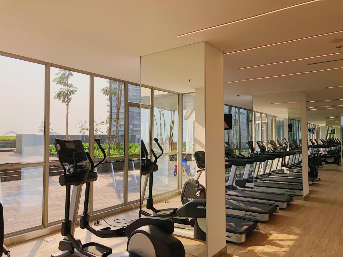 Gold Coast Pik Sea View Apartments By Longesuites Jakarta Buitenkant foto