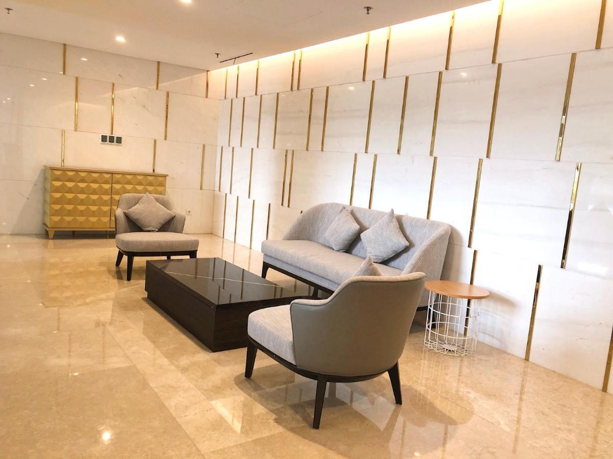 Gold Coast Pik Sea View Apartments By Longesuites Jakarta Buitenkant foto